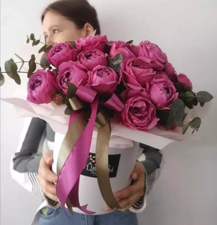 Магазин цветов Be flower фото - доставка цветов и букетов