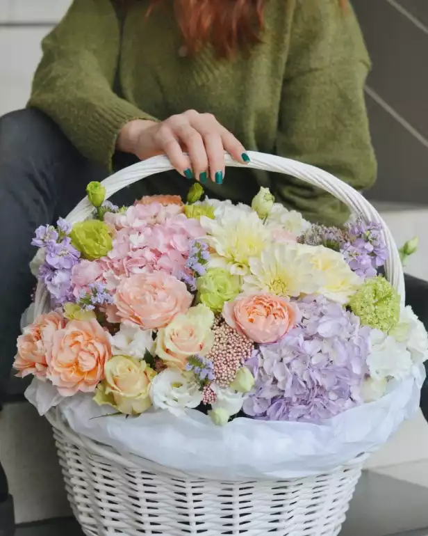 Магазин цветов Bouquet фото - доставка цветов и букетов