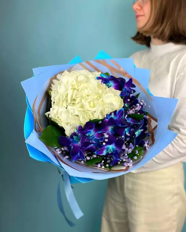 Магазин цветов Kalinin flowers фото - доставка цветов и букетов