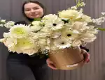 Магазин цветов Karavaeva flowers фото - доставка цветов и букетов